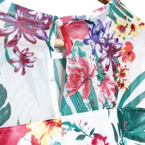 NWT APT 9 Womens Sleeveless Floral Print White Sheer Yoke Top Blouse M - Picture 12 of 16
